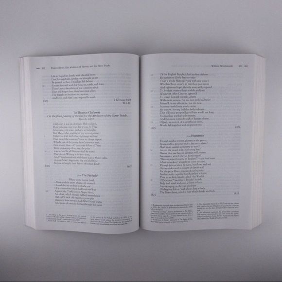 2/$25 - The Longman Anthology British Literature by David Damrosch - Picture 5 of 9